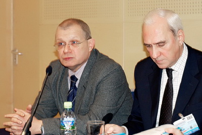 Технический эксперт Проекта ЮНИДО/ГЭФ, академик МАХ В. Н. Целиков выступал не только как ведущий специалист Проекта, но и как руководитель Рабочей группы МВД России и ЮНИДО по вопросам пресечения незаконного оборота ОРВ на территории Российской Федерации Технический эксперт Проекта ЮНИДО/ГЭФ, академик МАХ В. Н. Целиков выступал не только как ведущий специалист Проекта, но и как руководитель Рабочей группы МВД России и ЮНИДО по вопросам пресечения незаконного оборота ОРВ на территории Российской Федерации