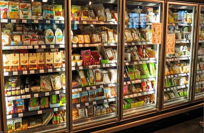 Report: NatRefs can improve food retail store sustainability Report: NatRefs can improve food retail store sustainability