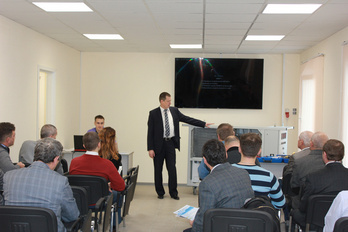 Workshop on organization of manufacture of CO2 refrigerating equipment and presentation of a working model of a CO2 refrigerating unit for a retail food store