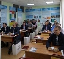 Прежде чем приступить к работе с анализатором – необходимо изучить физико-химические и токсикологические свойства ОРВ и правила охраны труда при работе с ними